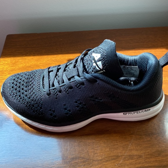 APL Techloom Pro Propelium Sneaker Trainer Black Like New - Picture 5 of 7